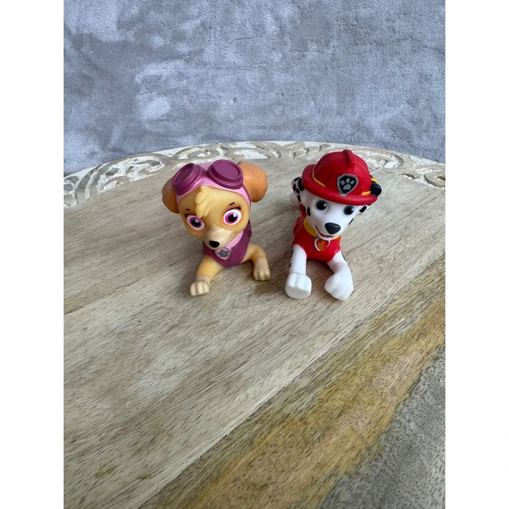 Paw Patrol Marshall  Skye Action Figure Toy Set Red Pink Small 2.5 Inch Figures‎